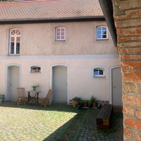 Studio Auf Denkmalgeschuetztem Dreiseithof In Hoefgen Bei Grimma Hofgen  Esterno foto